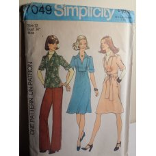 Simplicity Sewing Pattern 7049 