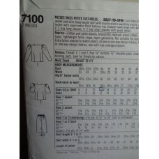 Simplicity Sewing Pattern 7100