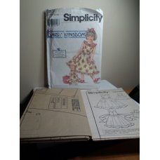 Simplicity Sewing Pattern 7607 