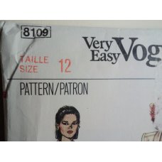 Vogue Sewing Pattern 8109 